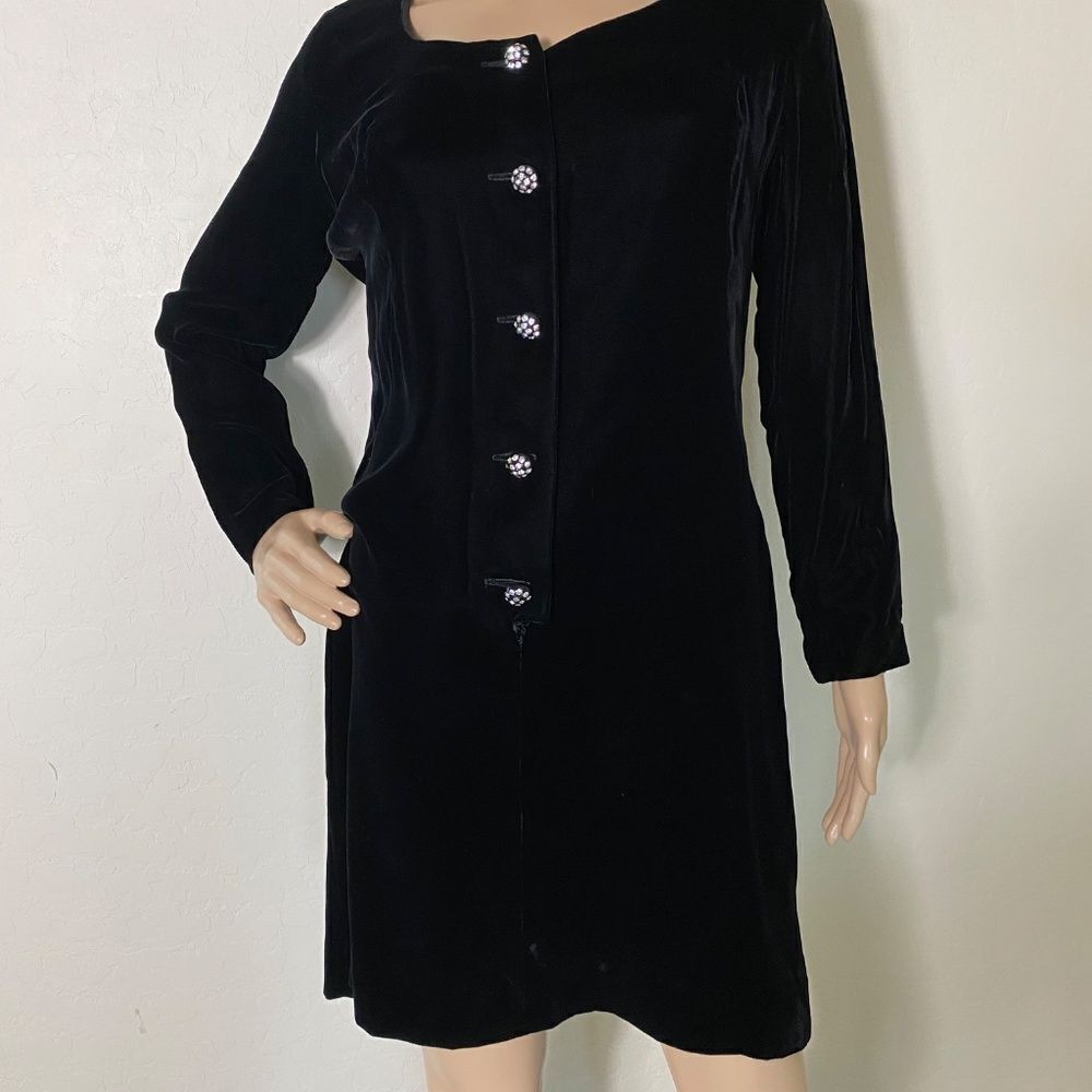 Black Velvet Vintage Dress 9 long sleeve above the knee w/rhinestones bu…